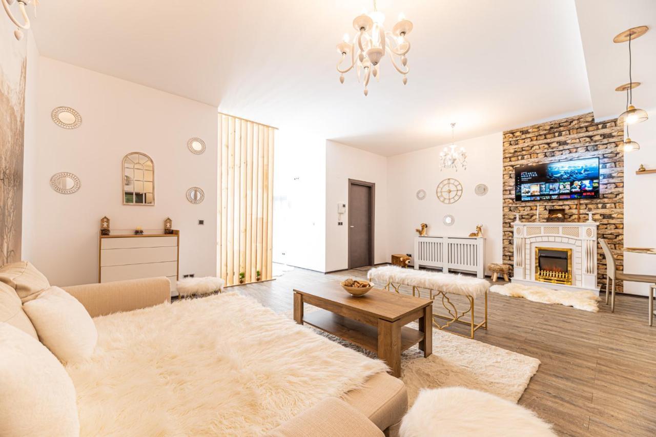 Aki Studio Silver Mountain Poiana Brasov Exterior foto